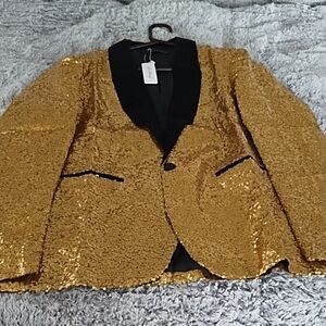 Gold Sport Coat with Wide Lapels and Plush Texture